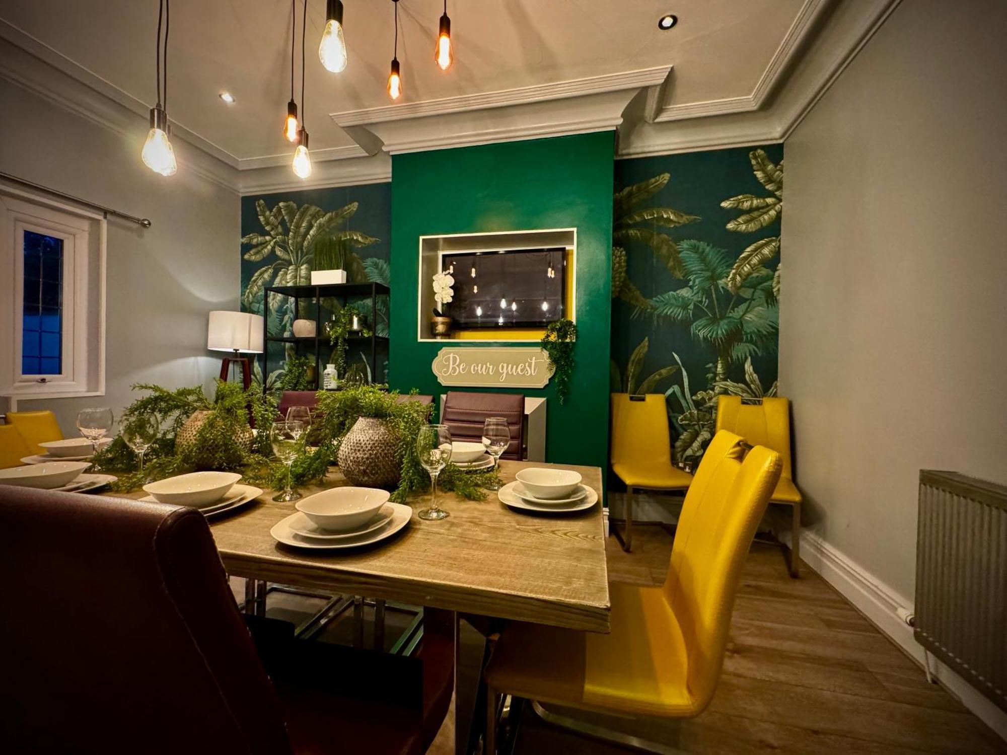 블랙풀 Sleeps10-Parking-Garden-Hottub-Petfriendly 빌라 외부 사진