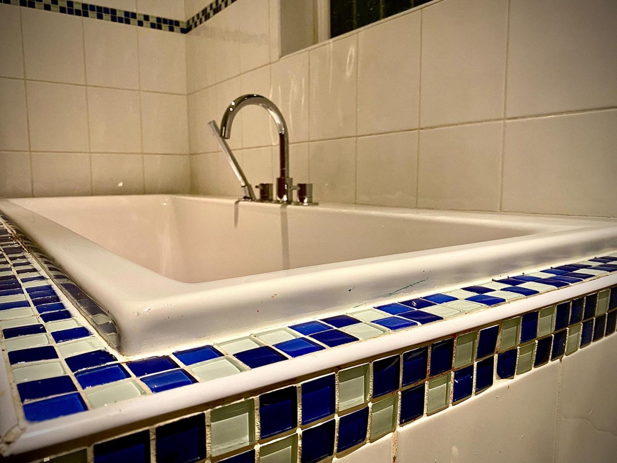 블랙풀 Sleeps10-Parking-Garden-Hottub-Petfriendly 빌라 외부 사진